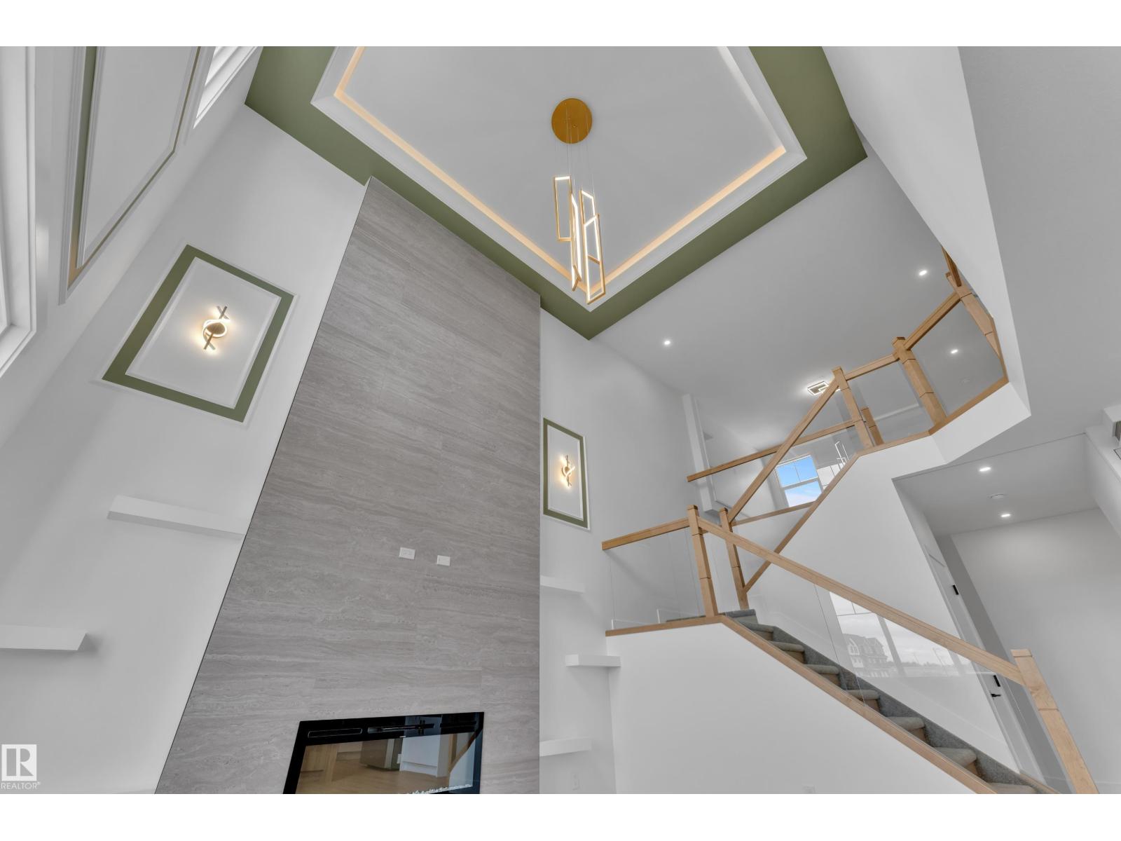 764 ASTORIA WY - Image 16