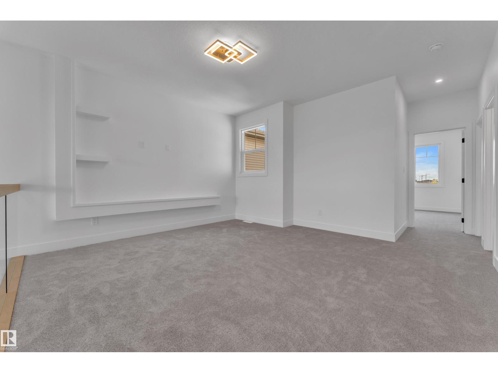 764 ASTORIA WY - Image 23