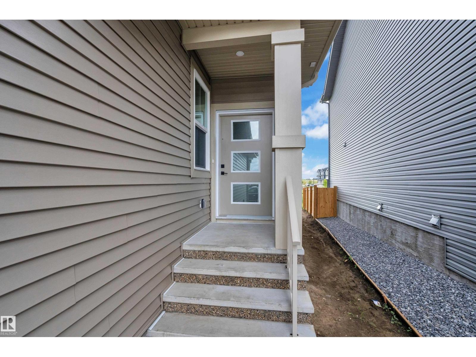 764 ASTORIA WY - 4