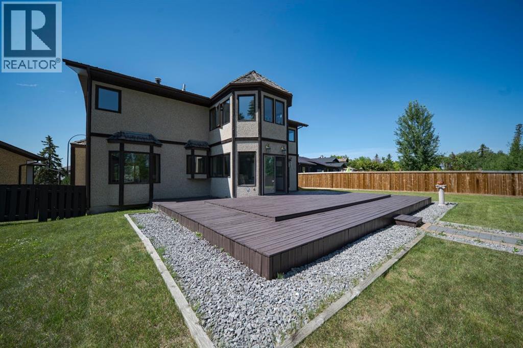 118 Dickins Close, Fort McMurray