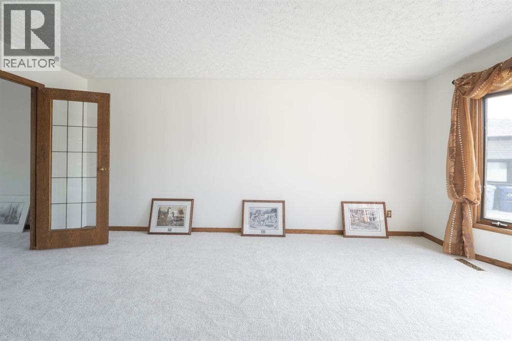 118 Dickins Close, Fort McMurray