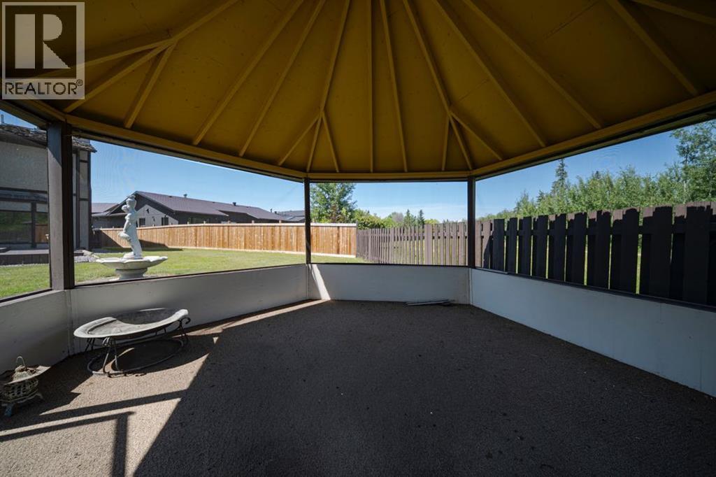 118 Dickins Close, Fort McMurray