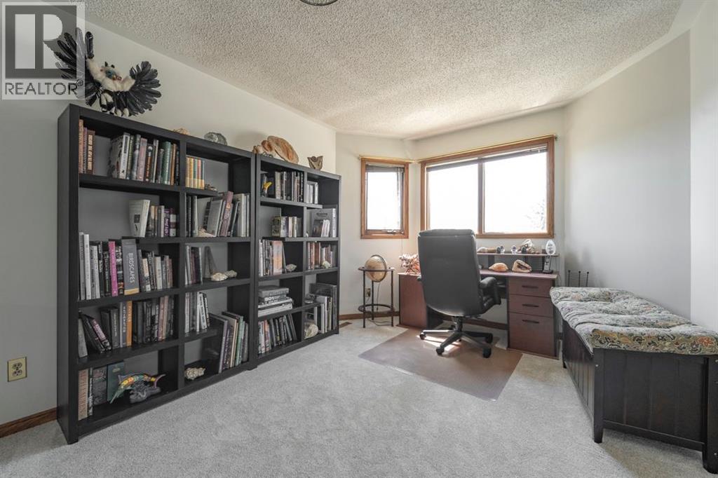 118 Dickins Close, Fort McMurray