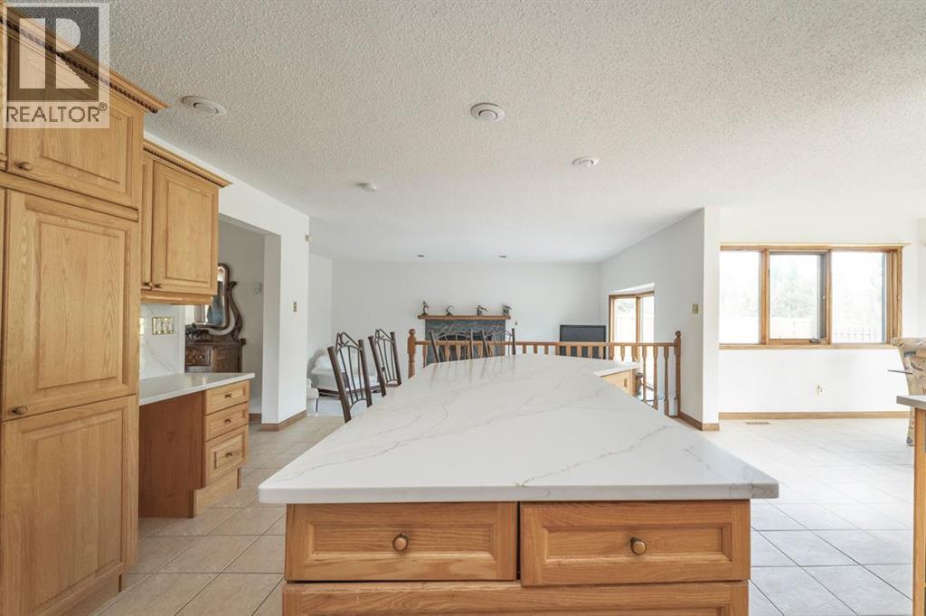 118 Dickins Close, Fort McMurray