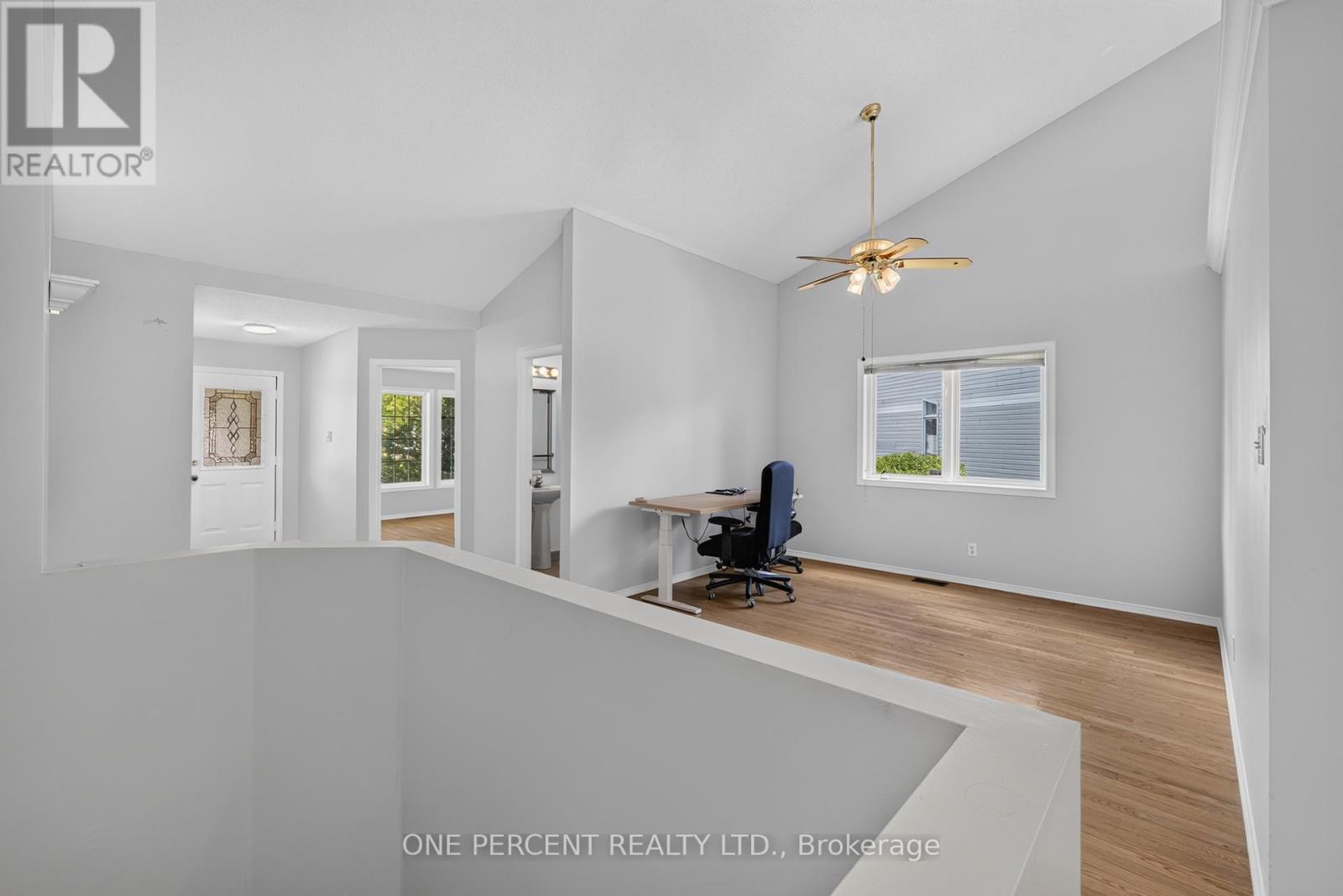 6 WINDCHIME CRESCENT - Image 10