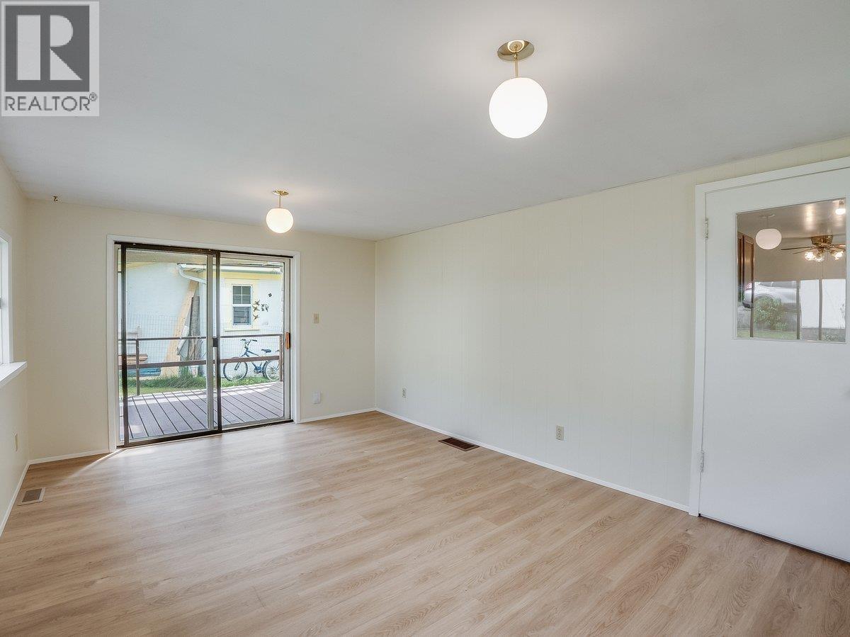 720 Third Street - 22