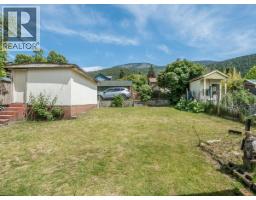 720 Third Street, Nelson, BC V1L2R2 Photo 27