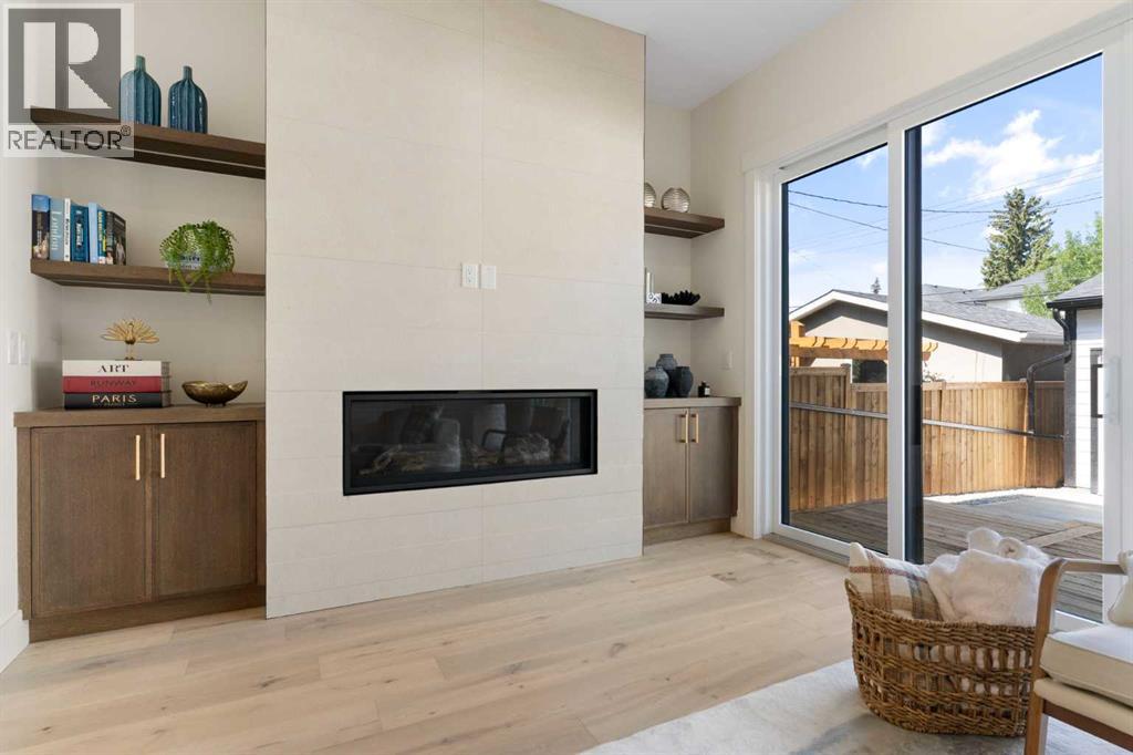 528 52 Avenue SW - 22