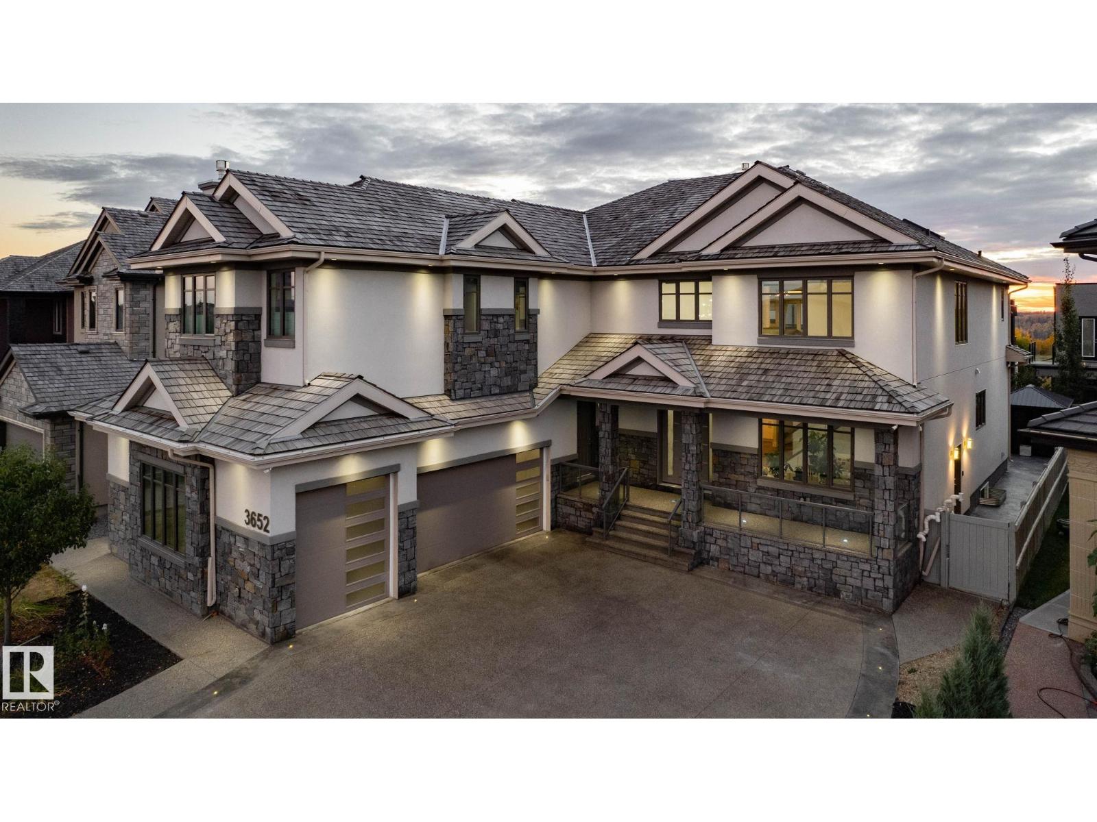3652 WESTCLIFF WY SW - 1