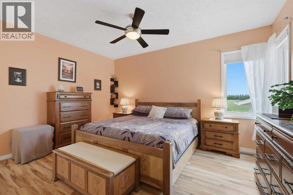 5408 64A Street Close - Image 19
