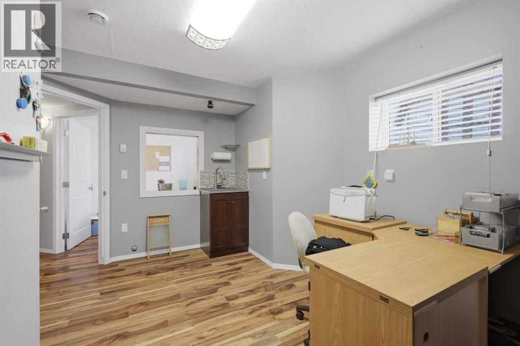 5408 64A Street Close - Image 27