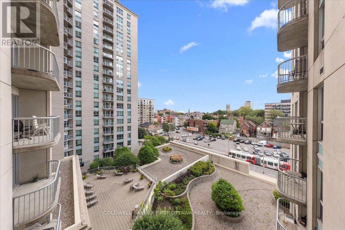#711 200 RIDEAU STREET - Image 32