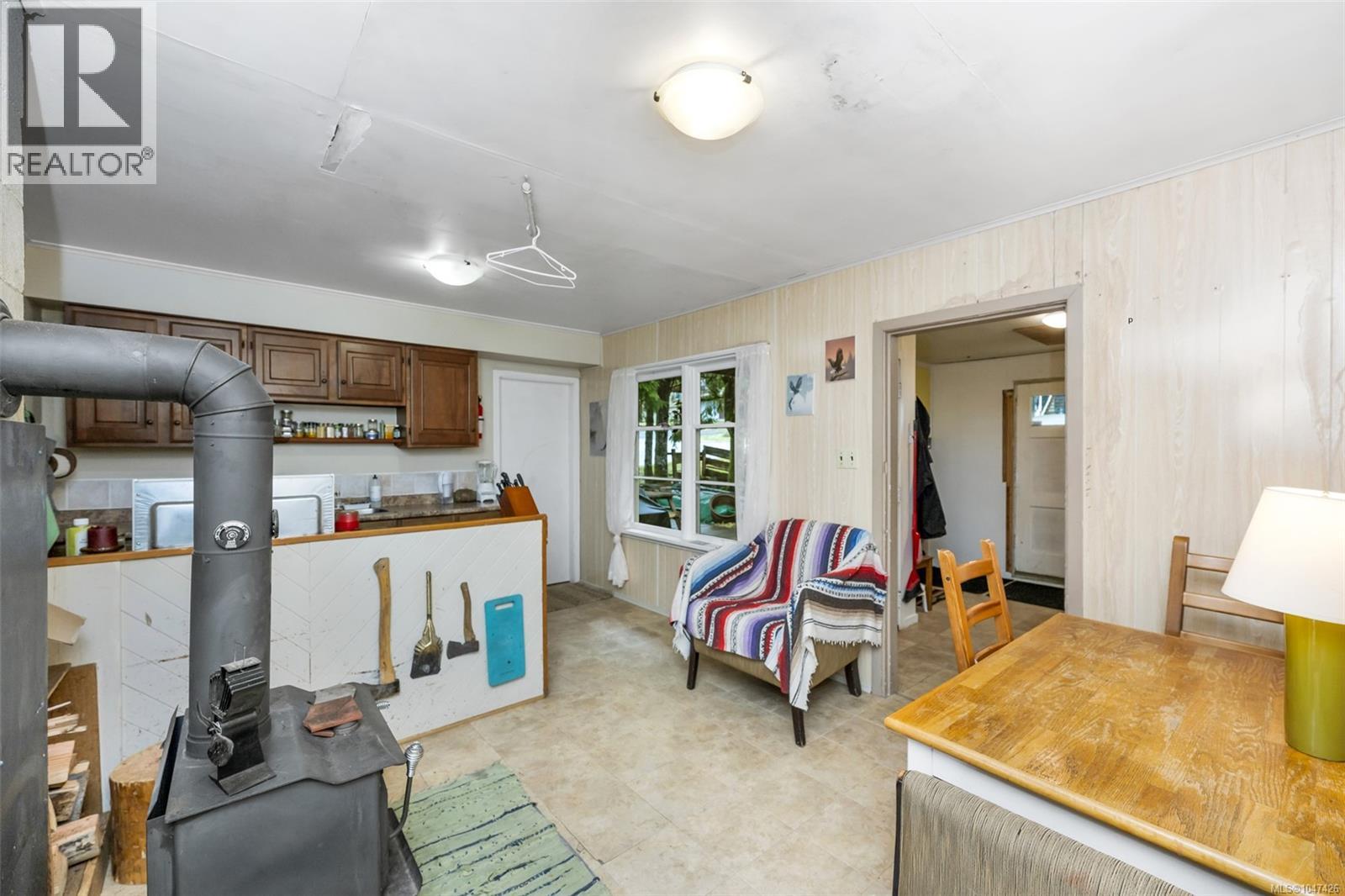 17002 Wickanninish Rd, Port Renfrew