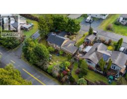 17002 Wickanninish Rd, Port Renfrew, BC V0S1K0 Photo 24