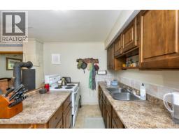 17002 Wickanninish Rd, Port Renfrew, BC V0S1K0 Photo 29