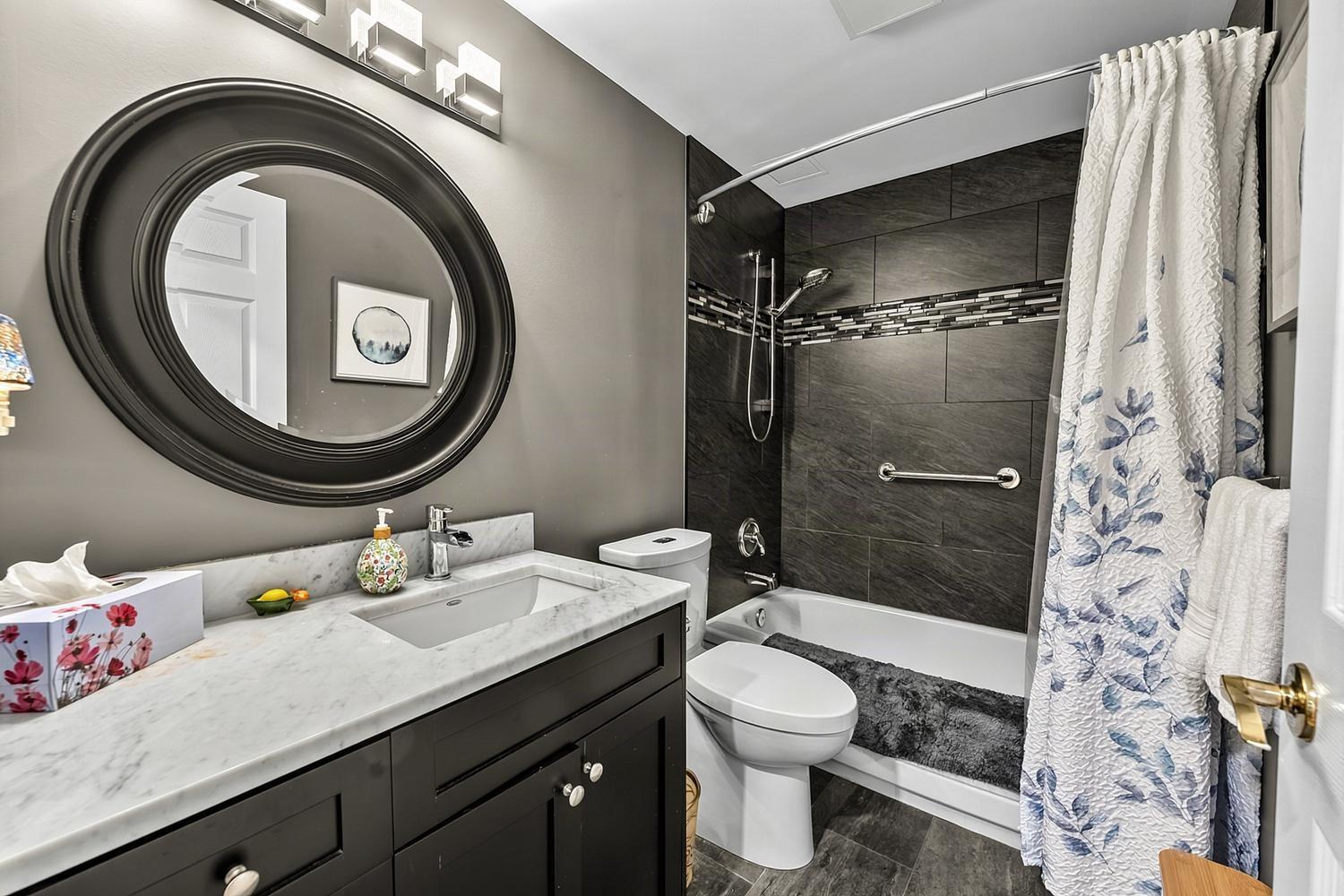 203 1725 128 STREET, Surrey