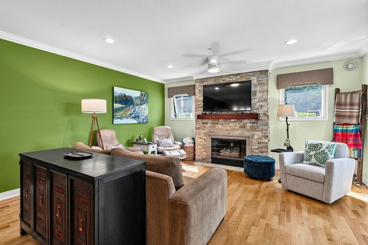203 1725 128 STREET, Surrey