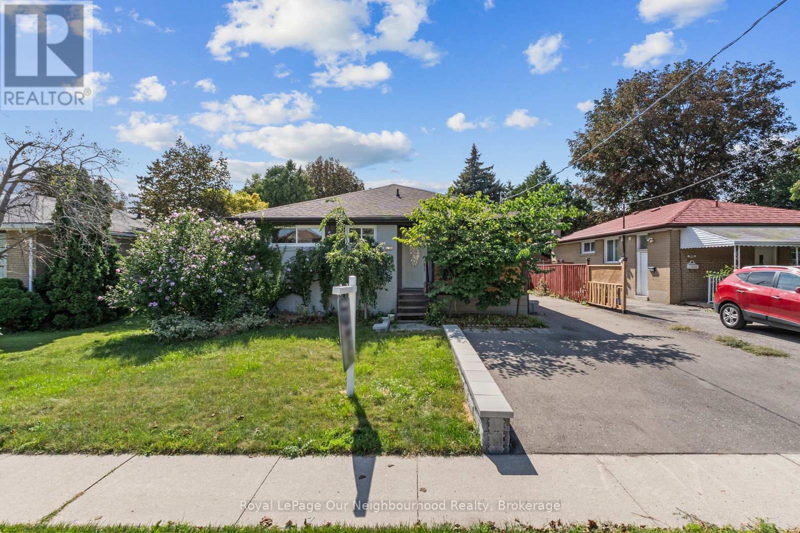 Property for sale at 1016 CENTRE STREET N