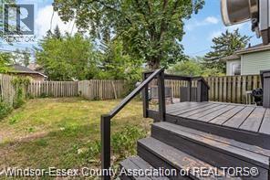 1516 DOUGALL AVENUE - 19
