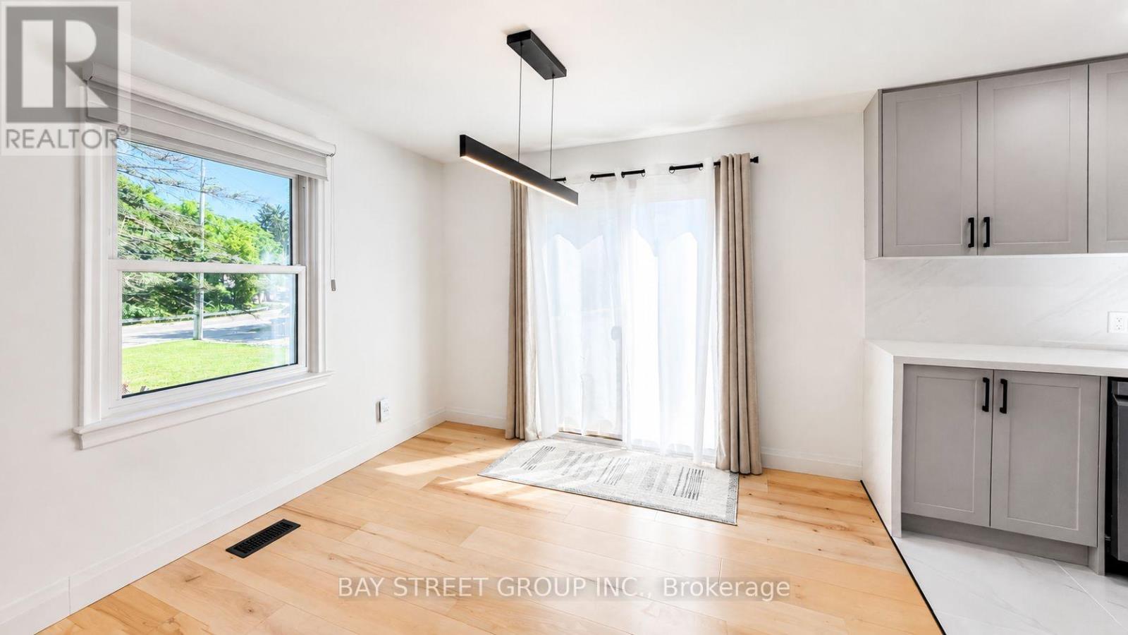 3 PARKSIDE DRIVE - Image 8