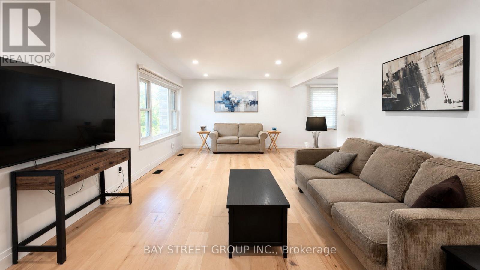 3 PARKSIDE DRIVE - Image 5