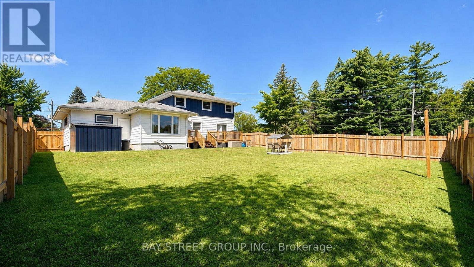 3 PARKSIDE DRIVE - Image 32