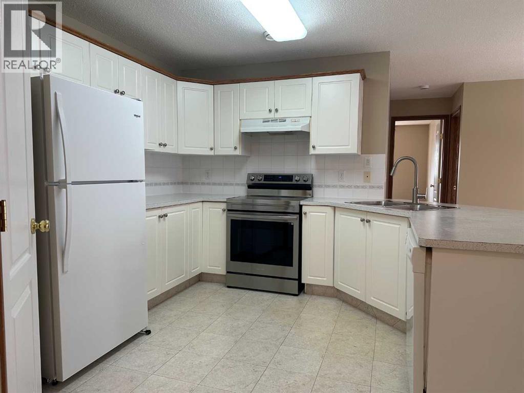 #22D 32 Daines Avenue - Image 12