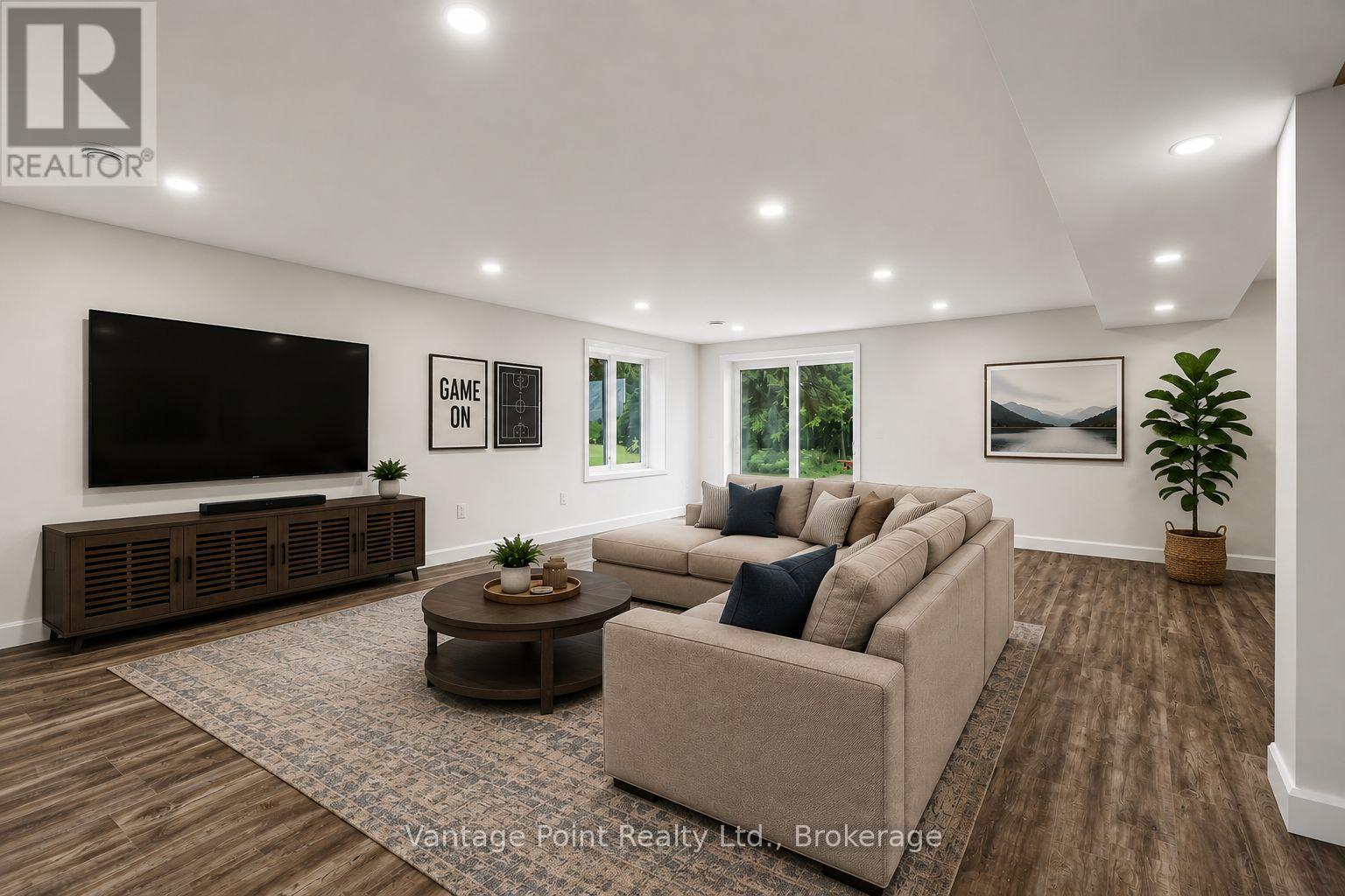 307 1ST AVENUE S - Image 26