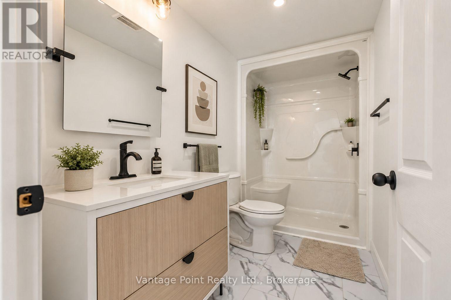 307 1ST AVENUE S - 27