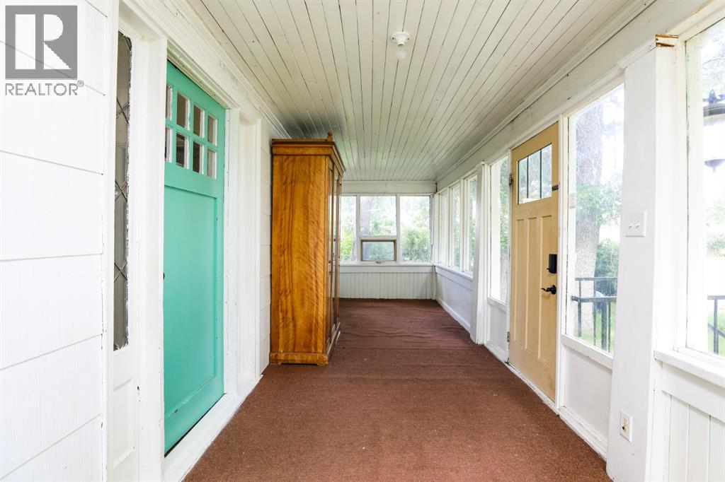 8 N 2 Street W - Image 6