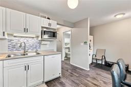 569 Mountain Avenue, Winnipeg, MB R2W1K8 Photo 8
