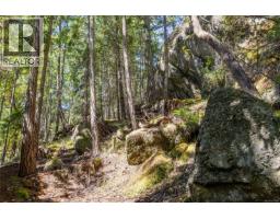 4812 Cannon Cres, Pender Island, BC V0N2M2 Photo 12