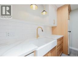 307 1270 Beach Dr, Oak Bay, BC V8S2N3 Photo 11