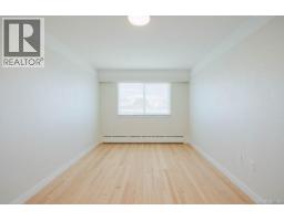 307 1270 Beach Dr, Oak Bay, BC V8S2N3 Photo 26