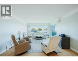 307 1270 Beach Dr, Oak Bay, BC V8S2N3 Photo 14