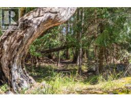 4846 Cutlass Crt, Pender Island, BC V0N2M2 Photo 18