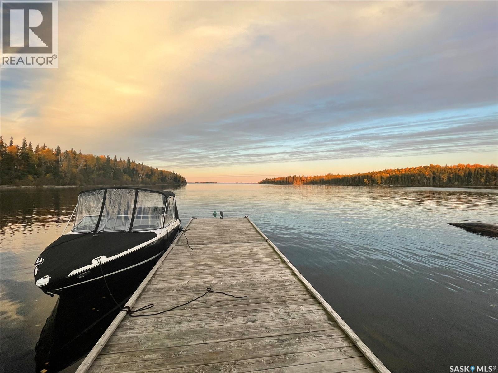 Schellenburg Island, Lac La Ronge Provincial Park, Saskatchewan, S0J1L0, Lac La Ronge Provincial Park, Saskatchewan — photo 4 of 5