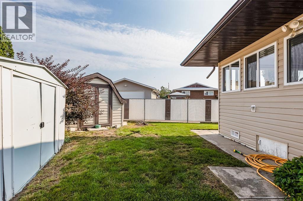 80 Carry Crescent SE - Image 48