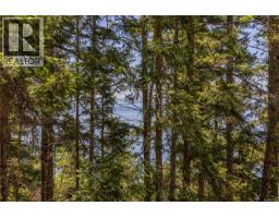 4848 Cutlass Crt, Pender Island, BC V0N2M2 Photo 19