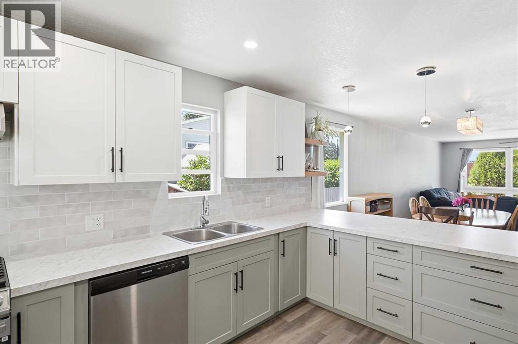4132 50 Avenue - Image 13