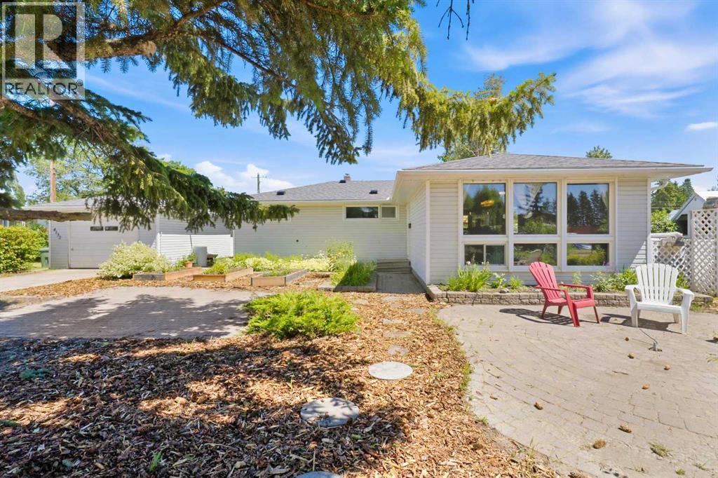 4132 50 Avenue - 2