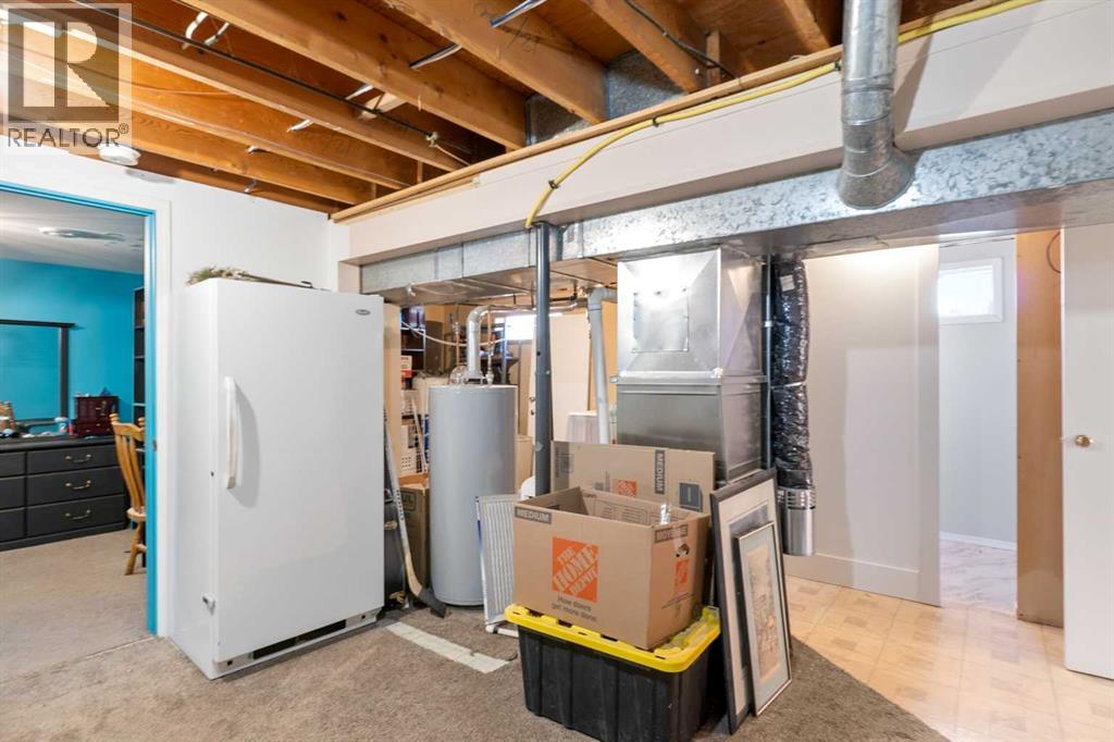 4132 50 Avenue - Image 32
