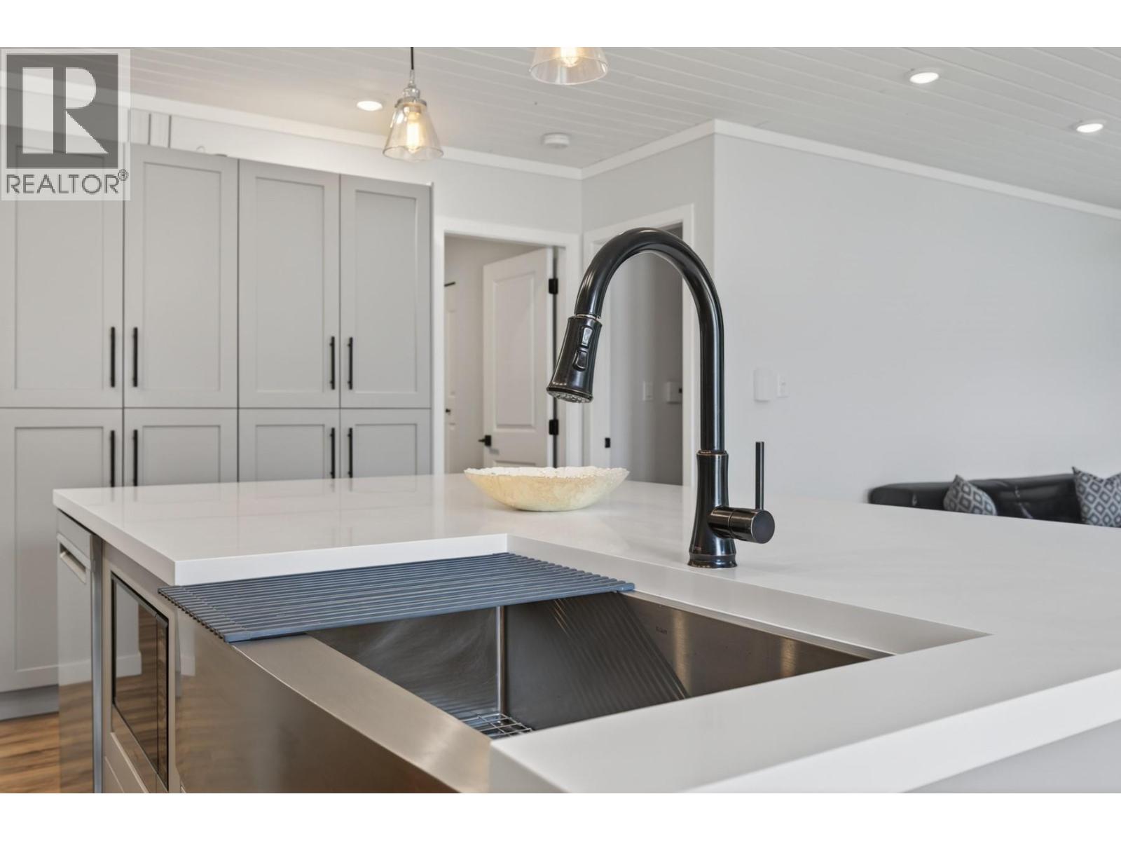 5508 HARMON ESTATES Road - 14