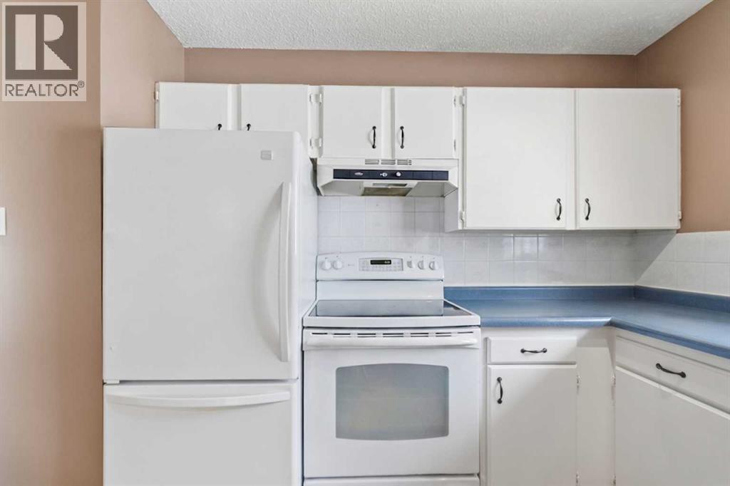 157 Rogers Crescent - Image 24