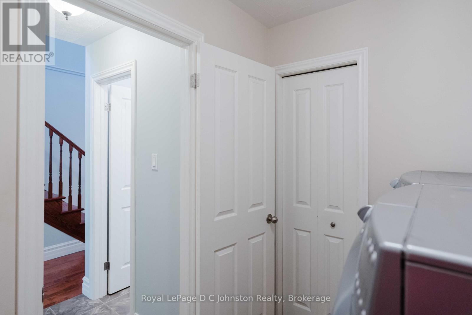 482 CREEKWOOD DRIVE - Image 26