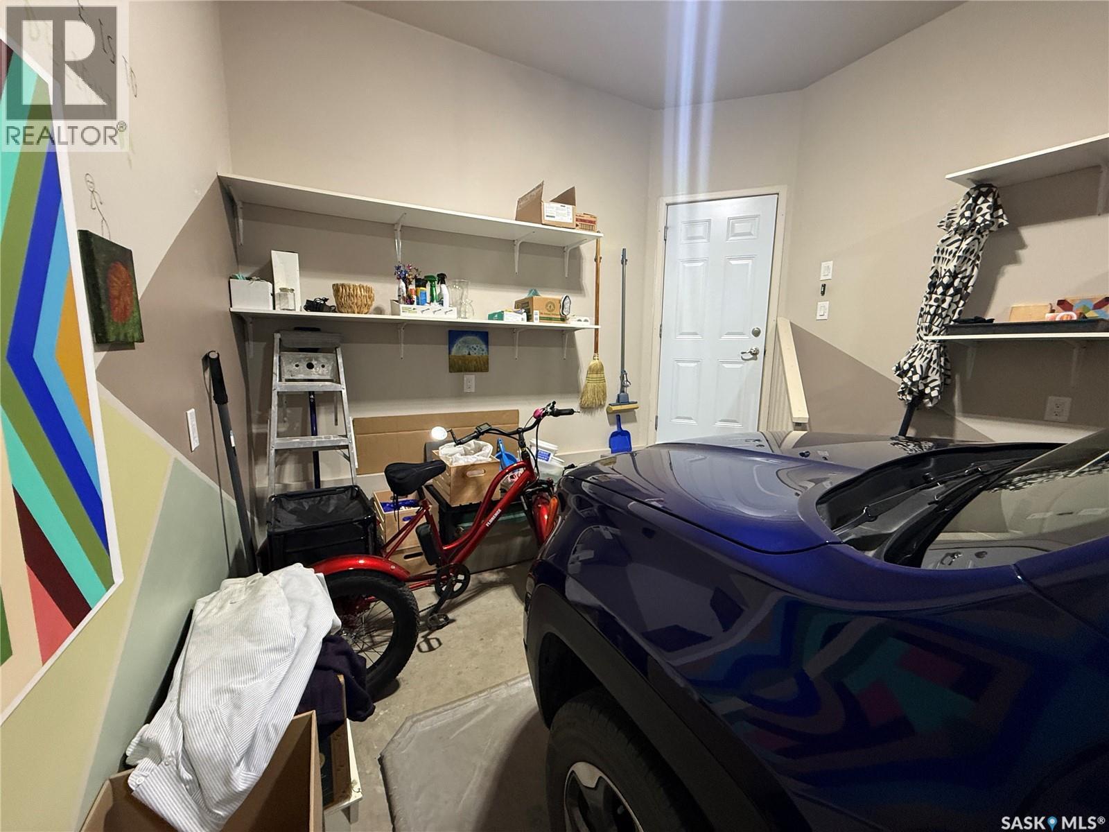 #2 550 Southwood DRIVE - 26