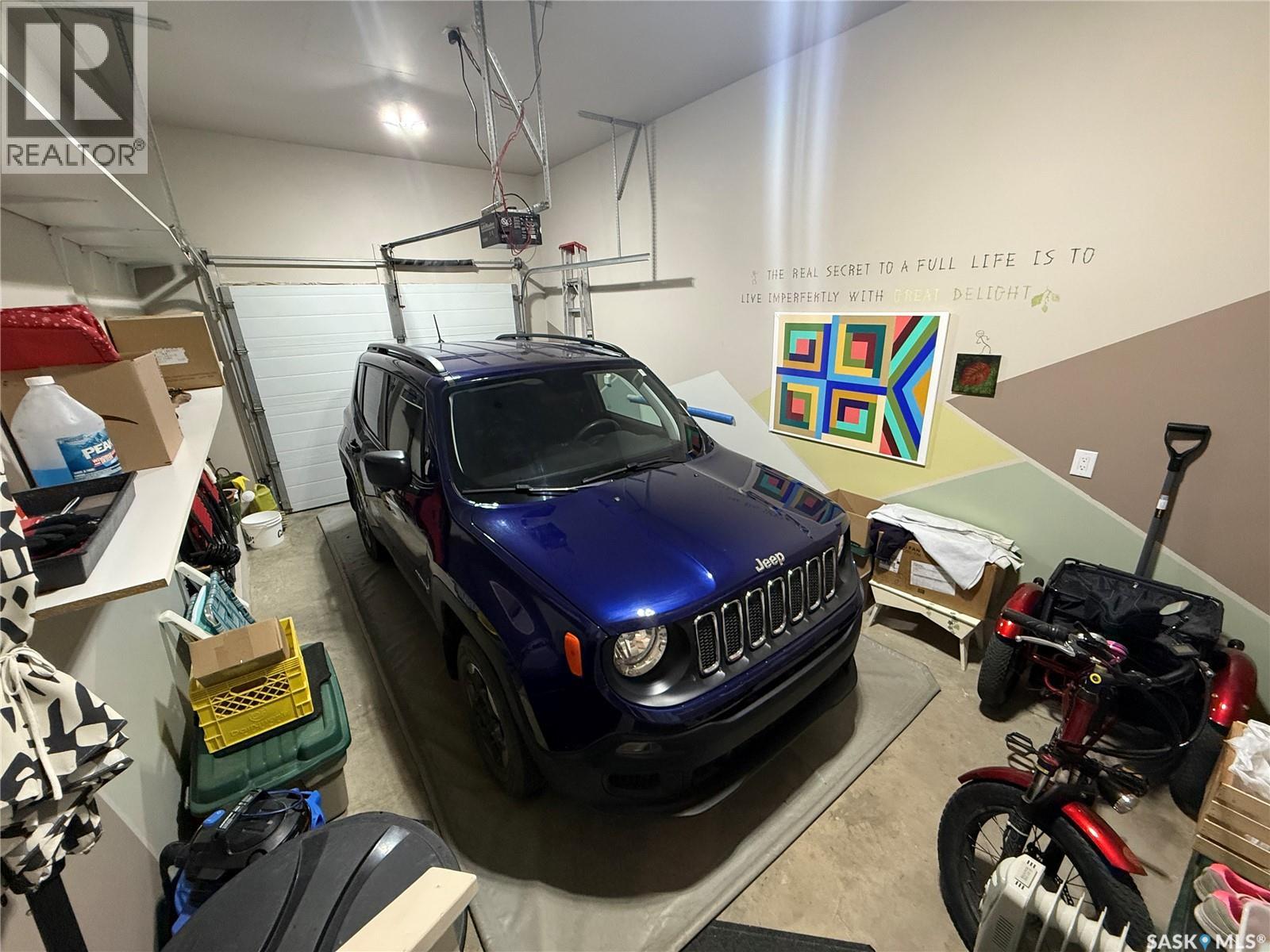 #2 550 Southwood DRIVE - 25