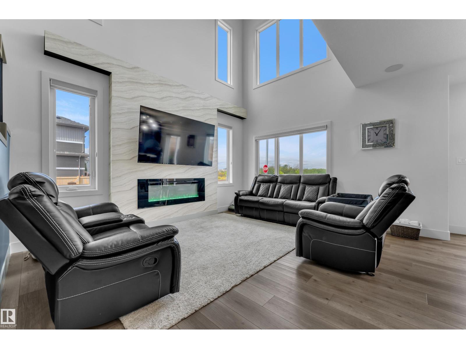 5228 169 ave NW - Image 14