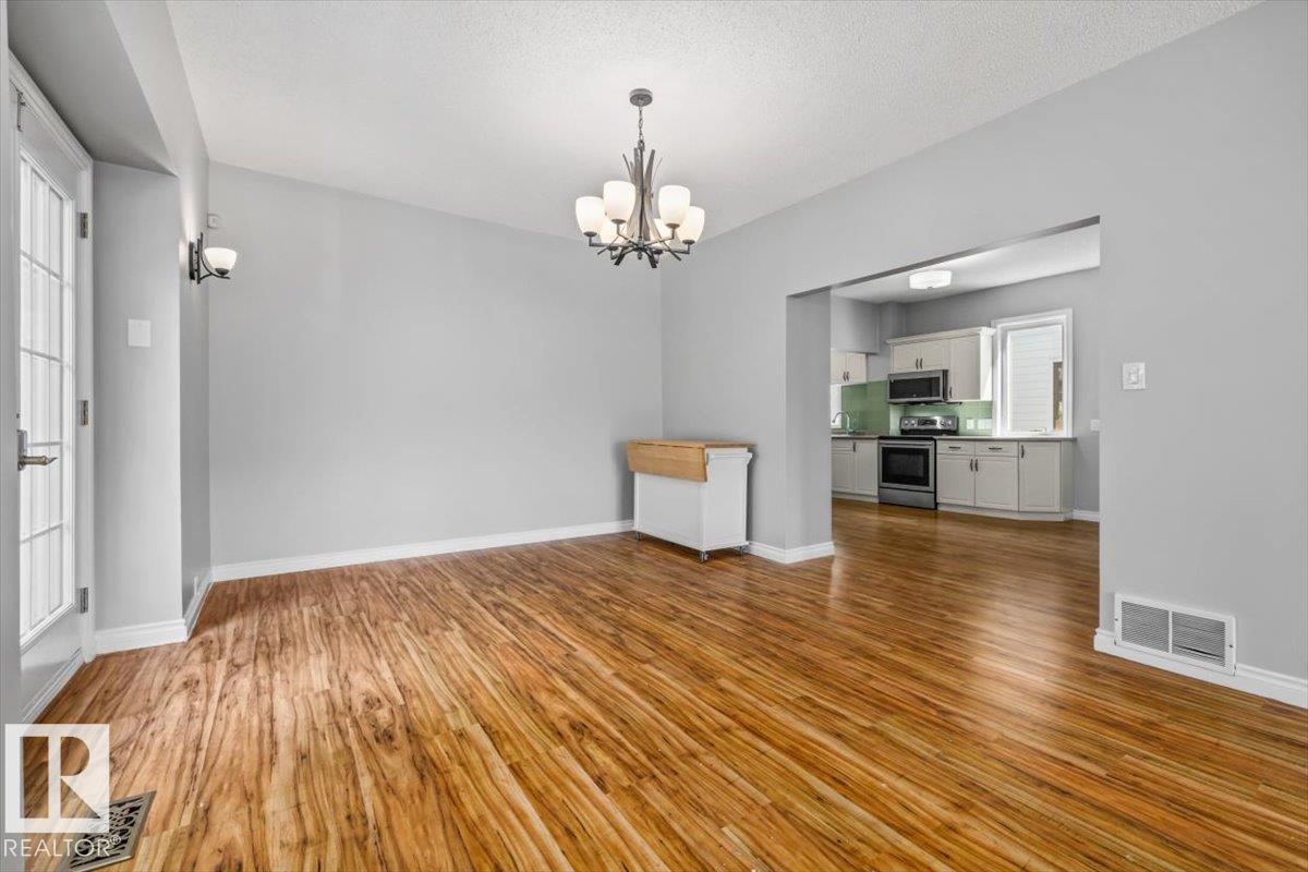 11429 64 ST NW - Image 13