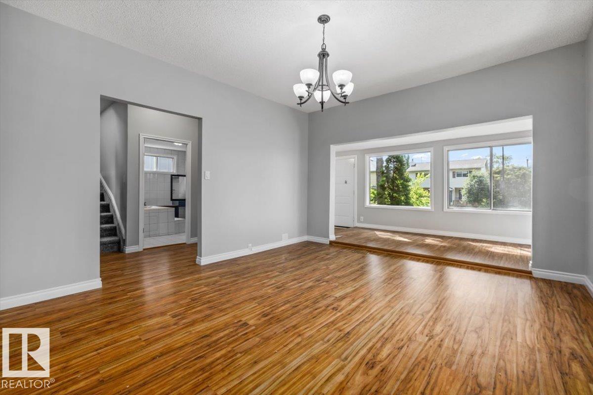 11429 64 ST NW - 9